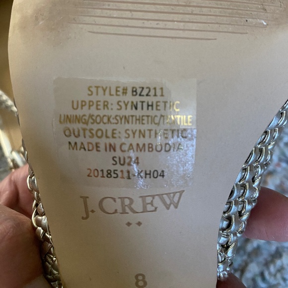 J. Crew gold synthetic woven sandal size 8 in original box. - Picture 6 of 9